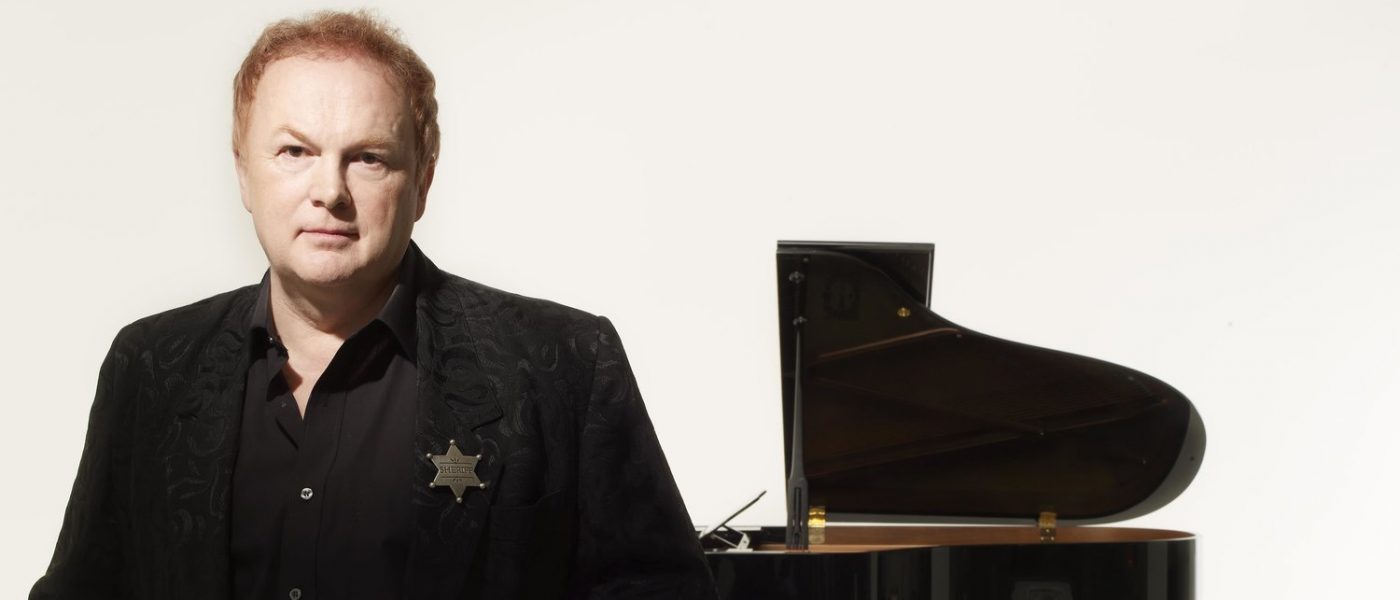 Ep32: Mike Batt on 50 years of writing songs, and the need for anti-gravitational brandy sauce